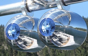 SINGLE SPEAKER & LIGHT